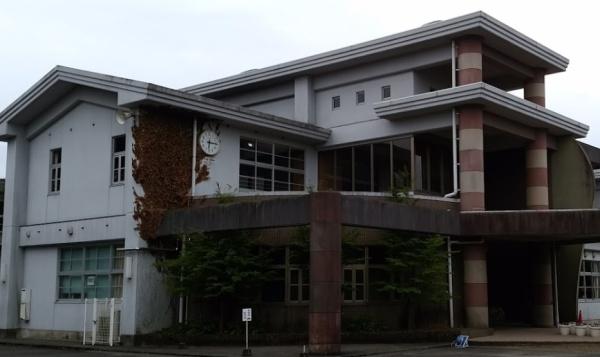 都城市庄内町の中古一戸建て(都城市立庄内中学校)