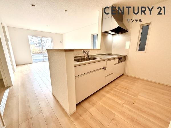新栄町新築戸建　第2-5号棟【C21サンテル南店】