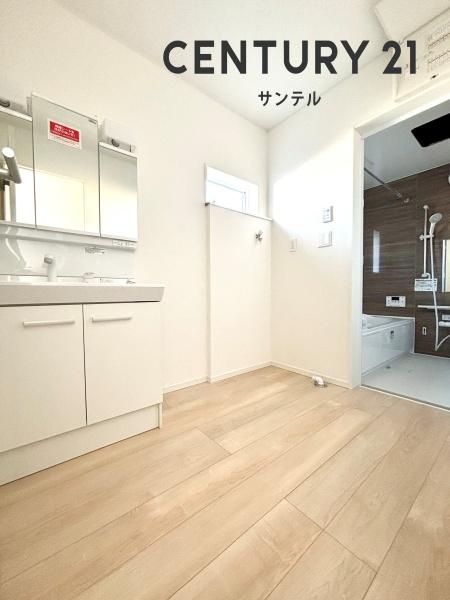 新栄町新築戸建　第2-1号棟【C21サンテル南店】