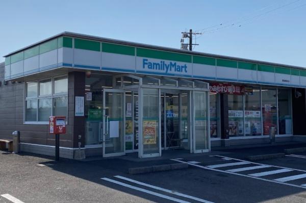 都城市高城町大井手の土地(ファミリーマート高城穂満坊店)
