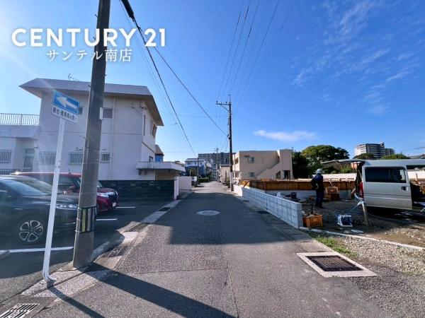 永楽町第4-2号棟(前面道路含む現地写真)