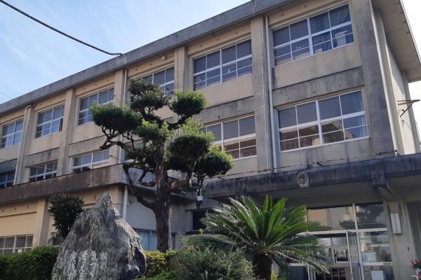 都城市千町第2-1号棟(都城市立祝吉中学校)