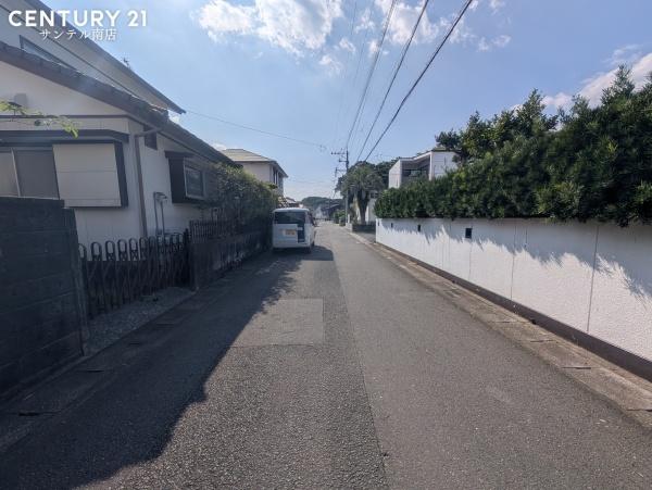 宮崎市大字本郷南方の土地(前面道路含む現地写真)