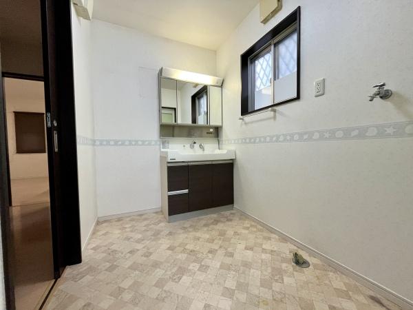 宮崎市大字新名爪の中古一戸建て