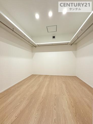 芳士B号地　建売住宅