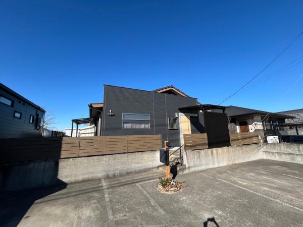 月見ヶ丘平屋