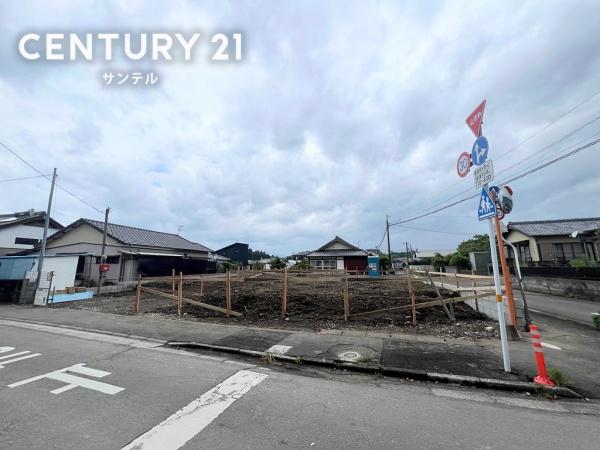クレイドルガーデン西都市右松第1-2号棟　新築戸建