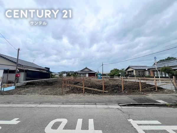 クレイドルガーデン西都市右松第1-2号棟　新築戸建