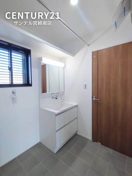 パティオニュータウン月見ヶ丘モデル31号地　サンテル南店