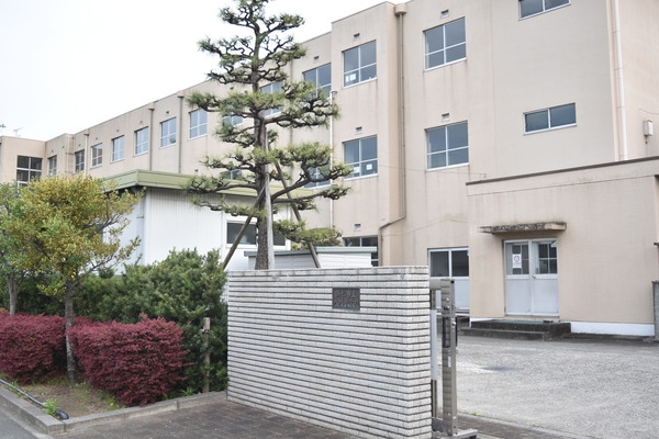 浜松市中央区木戸町の土地(浜松市立八幡中学校)