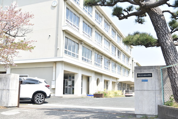 日栄ハイム城北　中古マンション　3LDK　850万(浜松市立追分小学校)