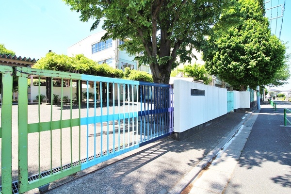 練馬区大泉町２丁目　全４棟　３号棟(練馬区立橋戸小学校)