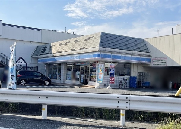 所沢市松葉町の土地(ローソン　所沢花園二丁目店)