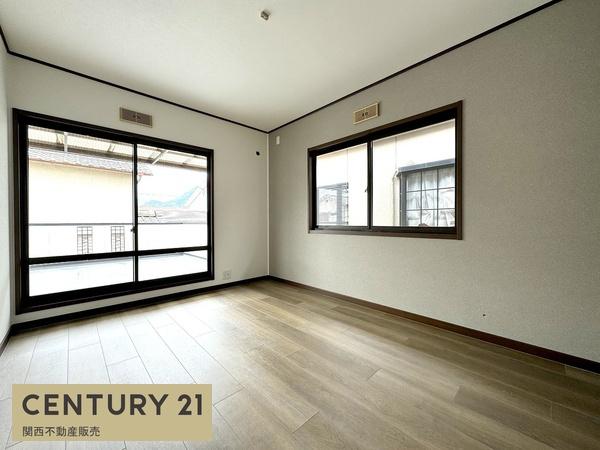 香芝市逢坂８丁目の中古一戸建て