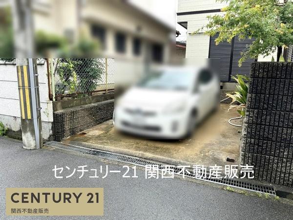 香芝市逢坂８丁目の中古一戸建て