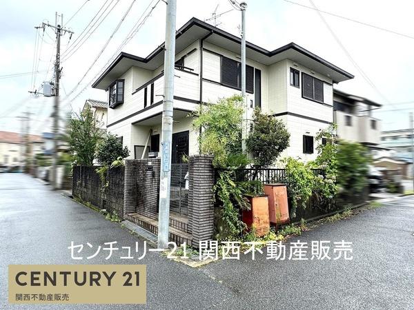 香芝市逢坂８丁目の中古一戸建て