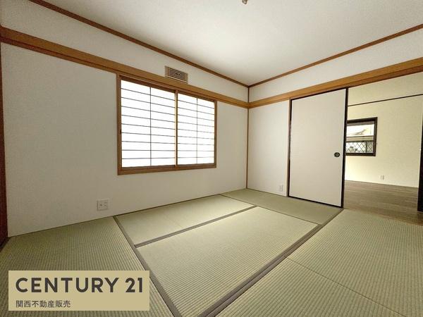 香芝市逢坂８丁目の中古一戸建て