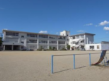橿原市小綱町の新築一戸建(橿原市立今井小学校)