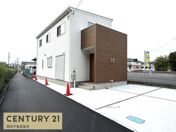 橿原市小綱町の新築一戸建