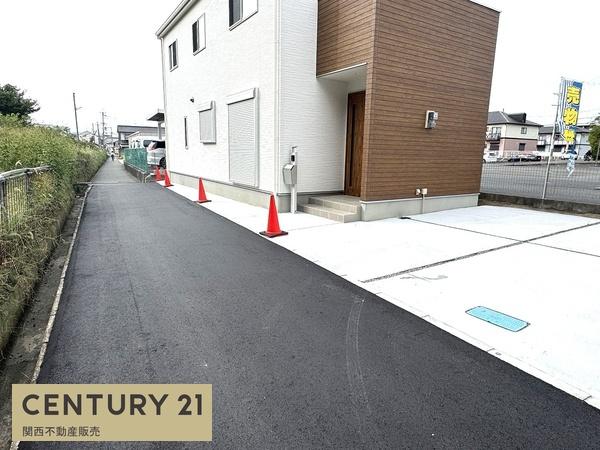 橿原市小綱町の新築一戸建