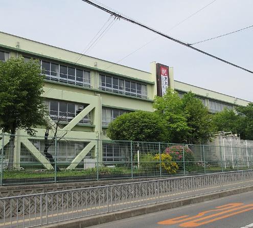 コート和泉府中カリヨン2番館(和泉市立黒鳥小学校)