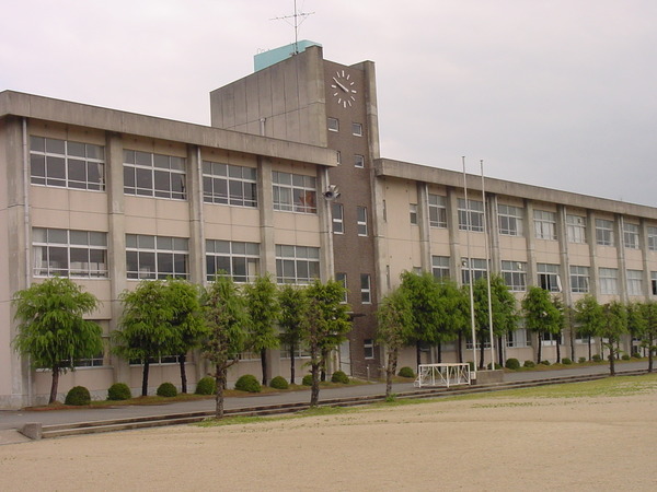 桜井市大字上之庄の中古一戸建て(桜井市立桜井西中学校)