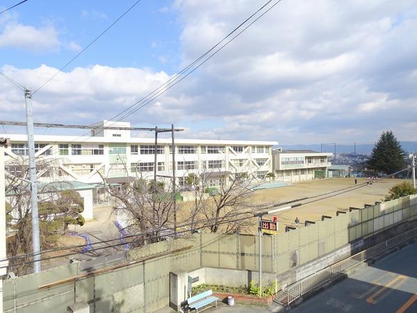 グローバル二上駅前Ⅱ(香芝市立二上小学校)
