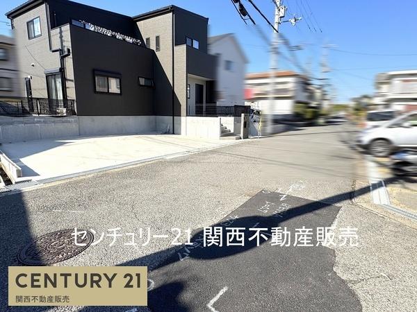北葛城郡上牧町松里園２丁目の中古一戸建て