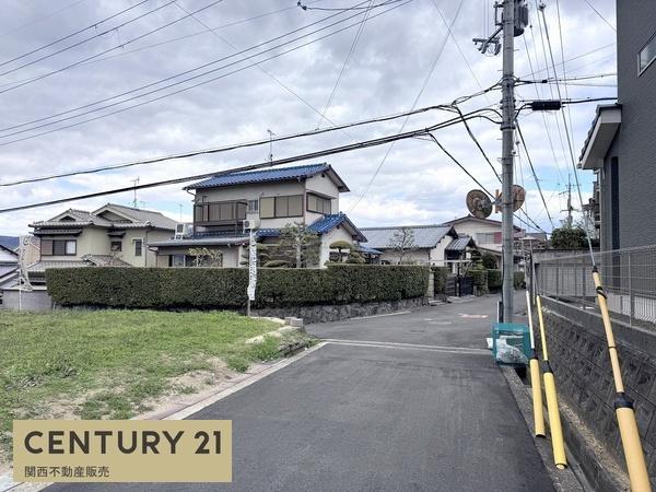 北葛城郡上牧町松里園２丁目の売土地