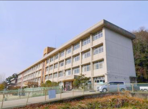 桜井市大字脇本の土地(桜井市立朝倉小学校)
