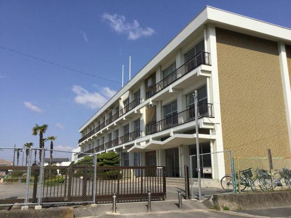 磯城郡三宅町大字石見の土地(三宅町立三宅小学校)