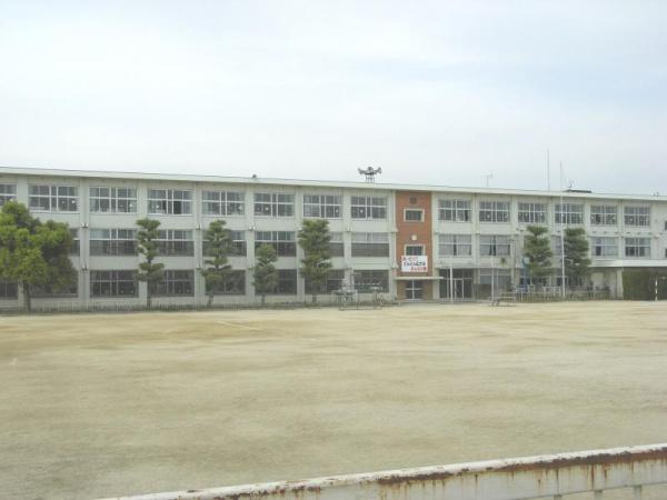 磯城郡田原本町大字平田の土地(田原本町立東小学校)