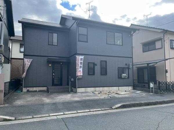 橿原市葛本町トヨタホーム施行・改装済み鉄骨造中古戸建