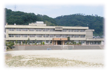 生駒郡平群町大字椿井の中古一戸建て(平群町立平群南小学校)