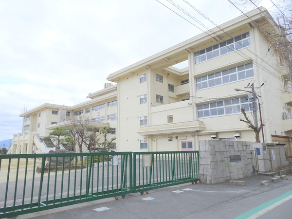 大和高田市南今里町の土地(大和高田市立片塩小学校)