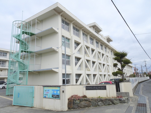 大和高田市南今里町の土地(大和高田市立片塩中学校)