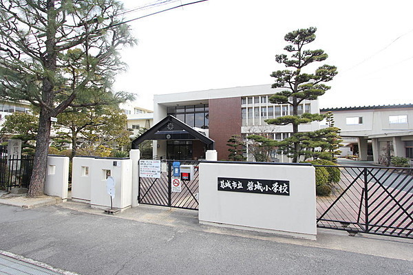 葛城市長尾の中古一戸建て(葛城市立磐城小学校)