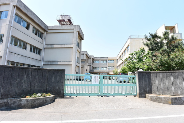 入間市上藤沢 全2棟 2号棟(入間市立藤沢南小学校)