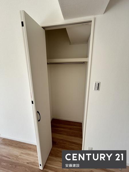 入間ビレジ１１号棟　５階