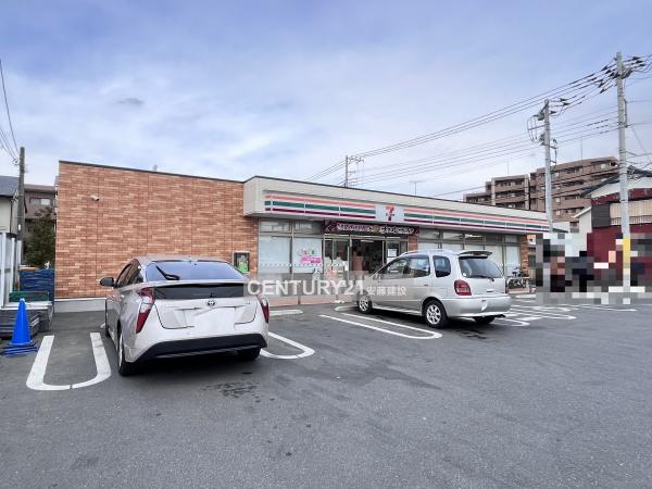 鶴ヶ島市脚折町5丁目 新築全2棟 1号棟(セブンイレブン鶴ヶ島市役所通り店)