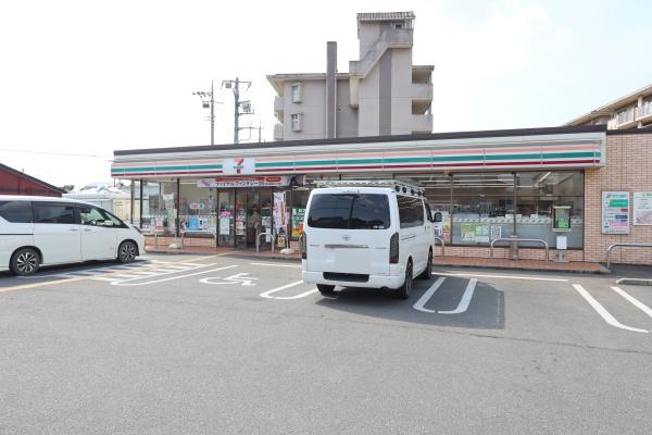 ベルメゾン元加治ヒルズ 1階(セブンイレブン入間市野田店)