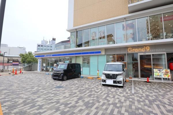 朝日パリオ狭山 2階(ローソン狭山市駅西口店)