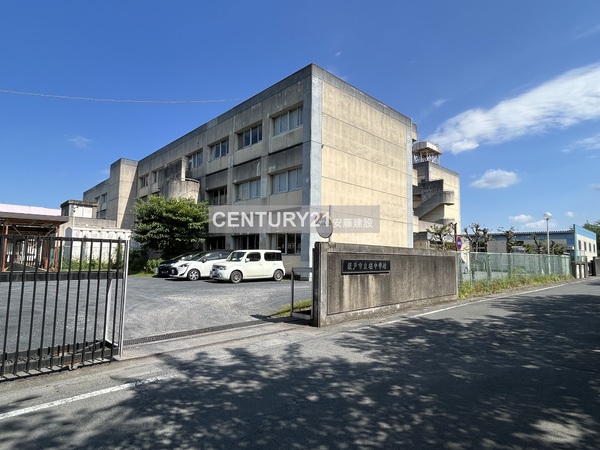 坂戸市泉町3丁目2期 新築全2棟 1号棟(坂戸市立桜中学校)