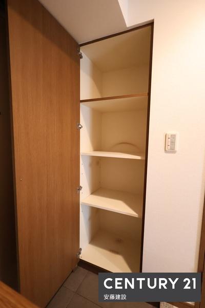 モナーク飯能　３階角部屋