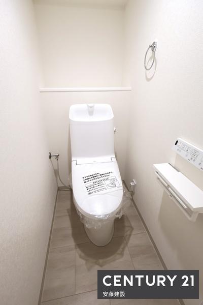 若葉グリーンプラザ参番館　１階