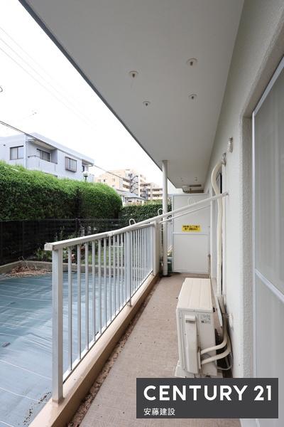 若葉グリーンプラザ参番館　１階
