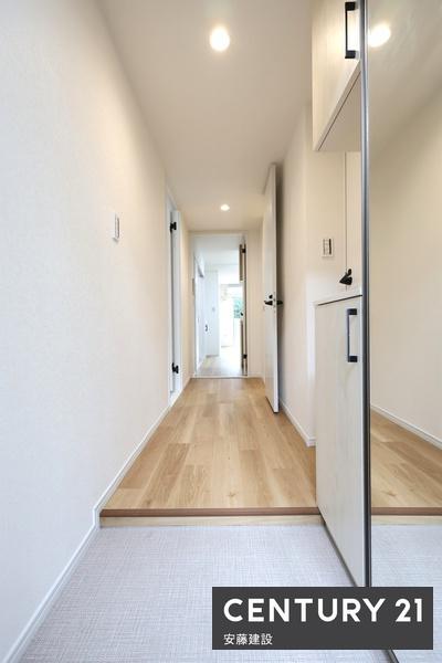 若葉グリーンプラザ参番館　１階