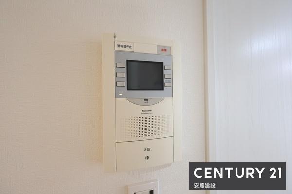 若葉グリーンプラザ参番館　１階