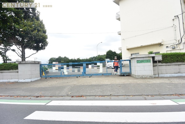 所沢狭山ヶ丘8期 1号棟(所沢市立若狭小学校)