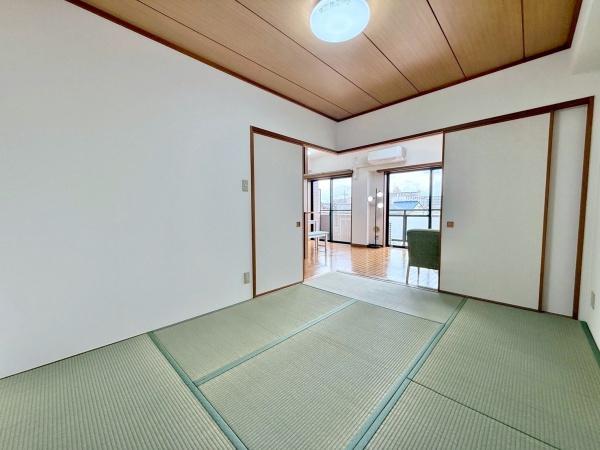 日神パレステージ狭山　３階